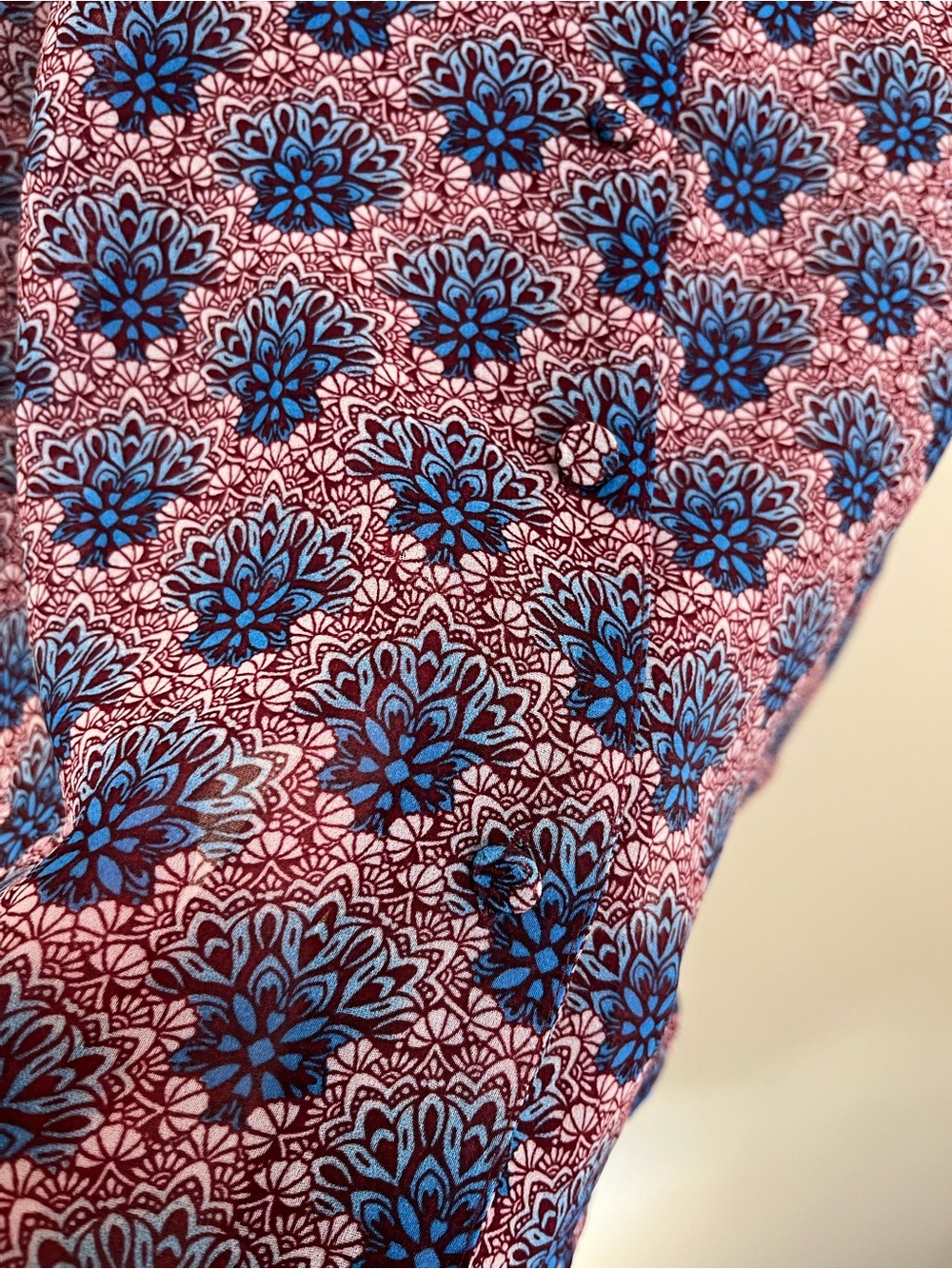CAbi Sleeveless Fan Blouse - Moroccan Geometric Print - Picture 5 of 13